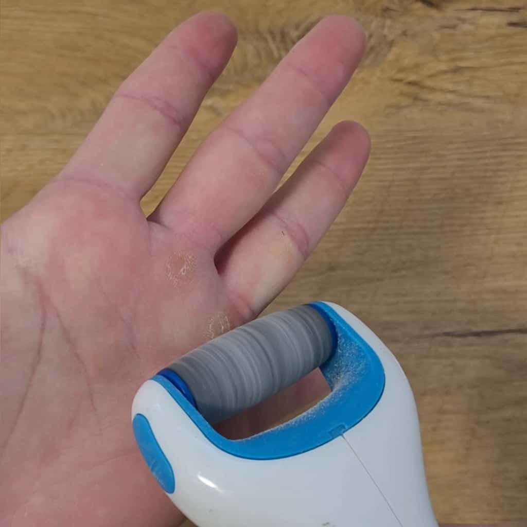 Hornhautentferner und Pflegecreme
